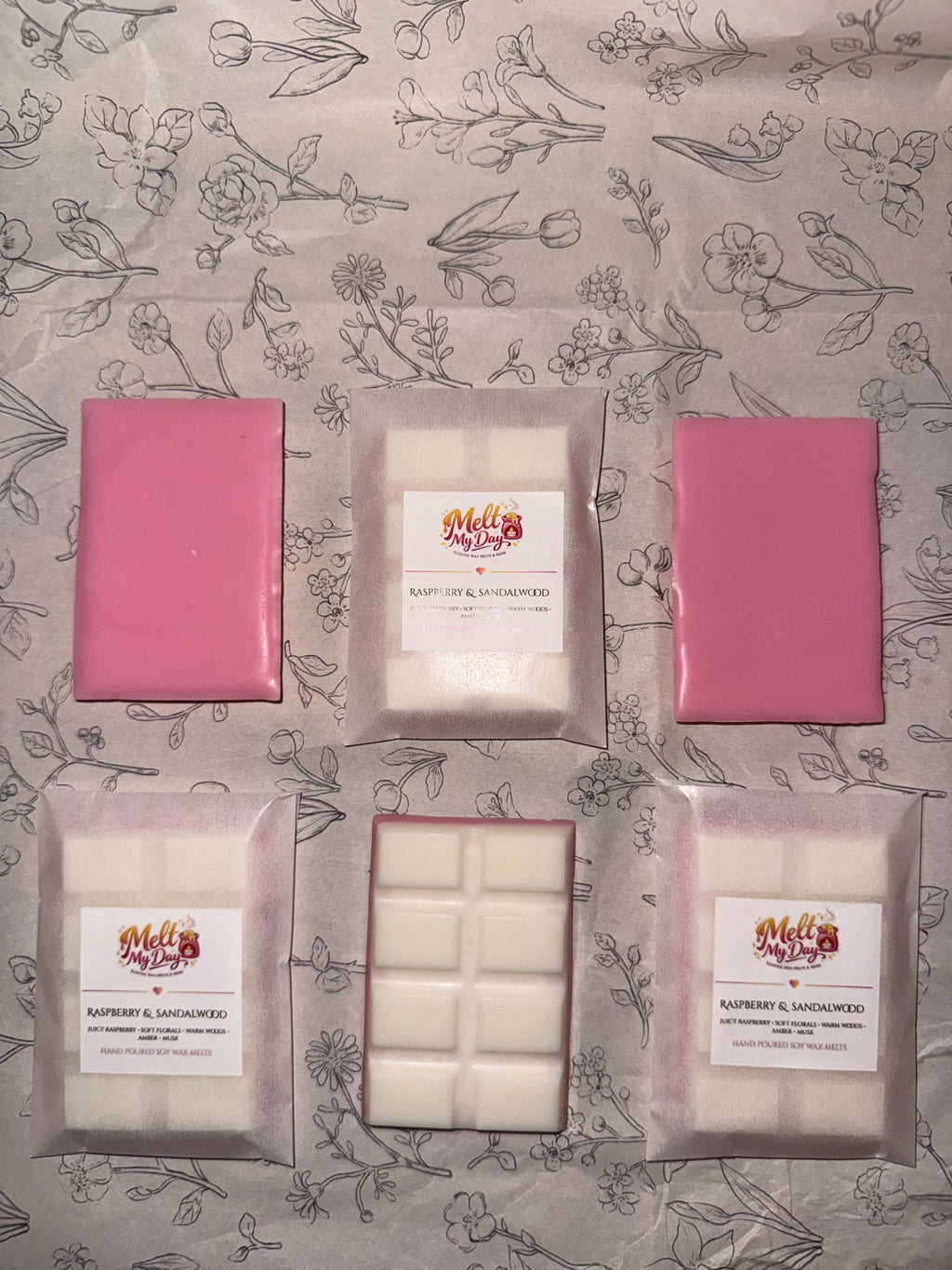 Raspberry and sandalwood snap bar